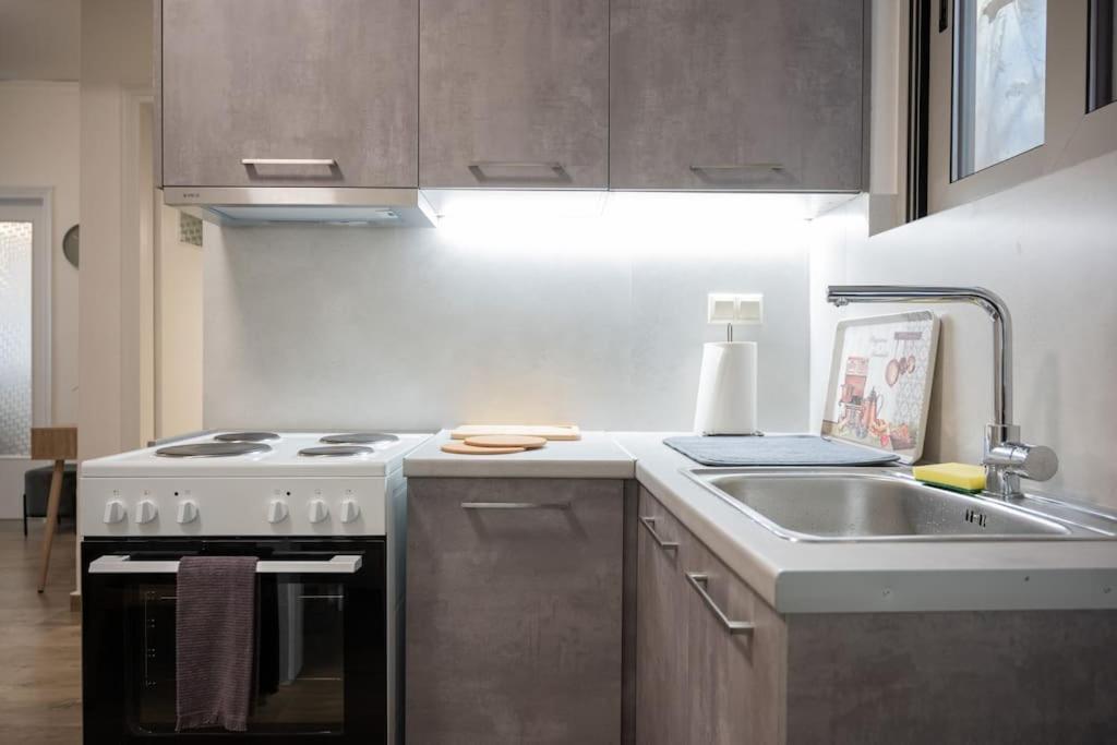 Erato Cosy By Sh Apartment *